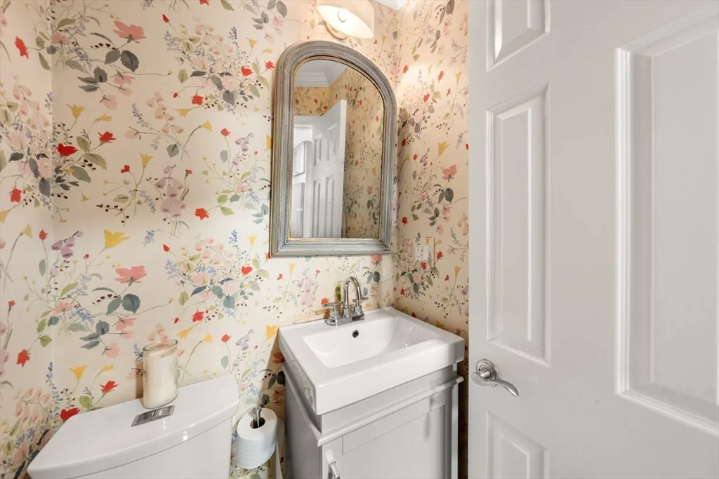 1 bed, 1 bath apartment for rent at 34 Lawrence St Unit 2, South End — photo 9 of 21