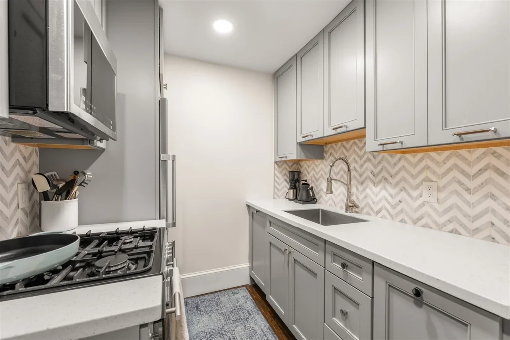 1 bed, 1 bath apartment for rent at 34 Lawrence St Unit 2, South End — photo 6 of 21
