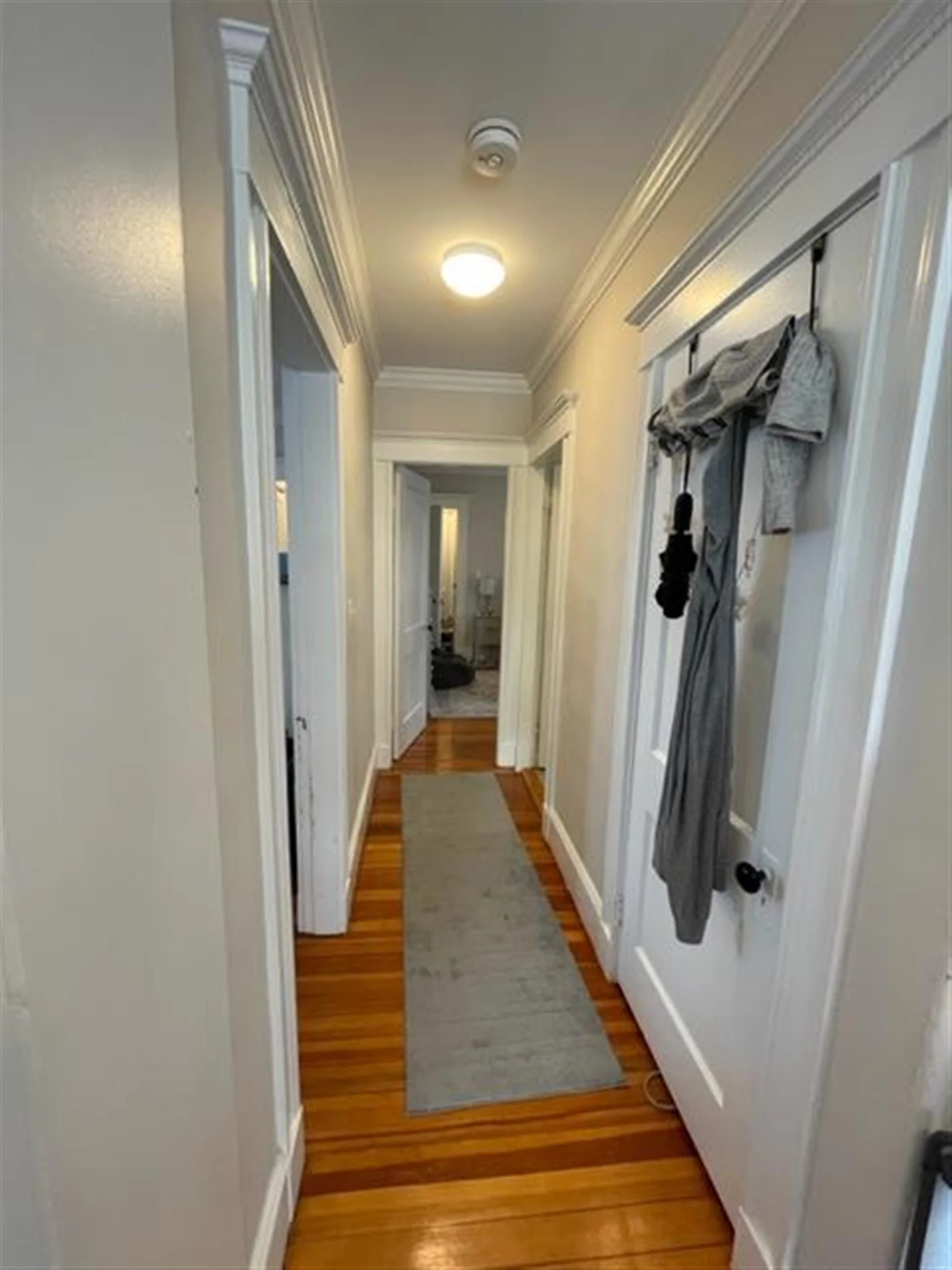 3 bed, 1 bath apartment for rent at 34 Leonard St Unit 1, Tufts — photo 7 of 21
