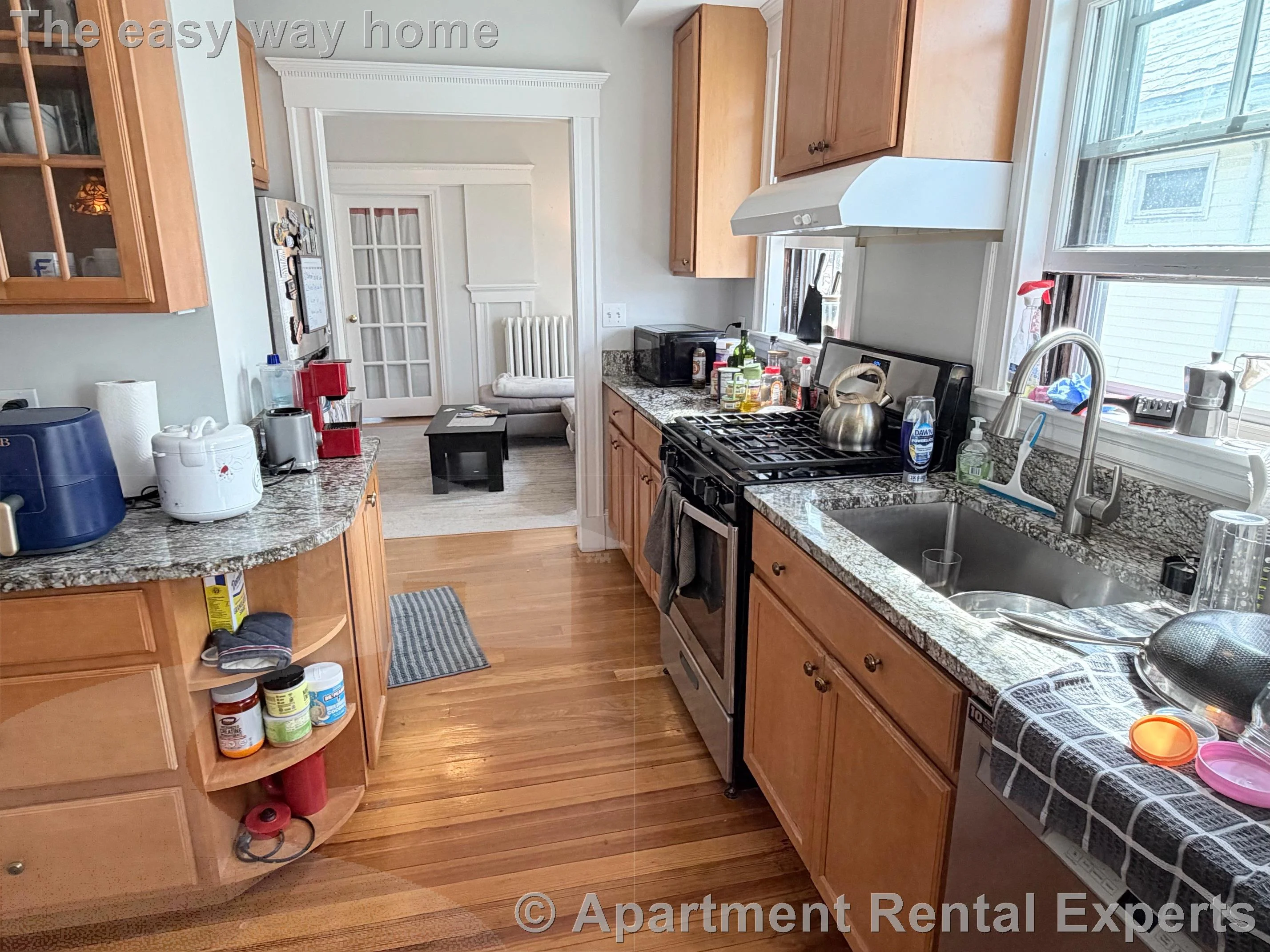 4 bed, 1 bath apartment for rent at 34 Leonard St Unit 2, Davis Square — photo 1 of 18