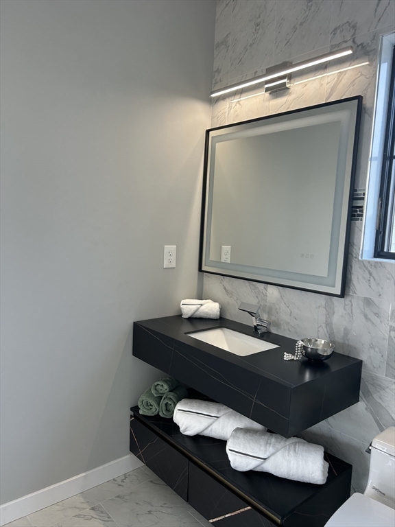 4 bed, 3 bath apartment for rent at 34 Lincoln St Unit 34, Needham — photo 21 of 30