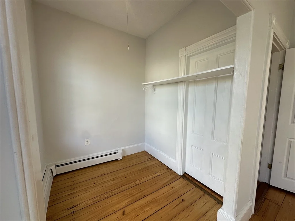 2 bed, 1 bath apartment for rent at 34 Marie Ave Unit 2, Everett — photo 3 of 13