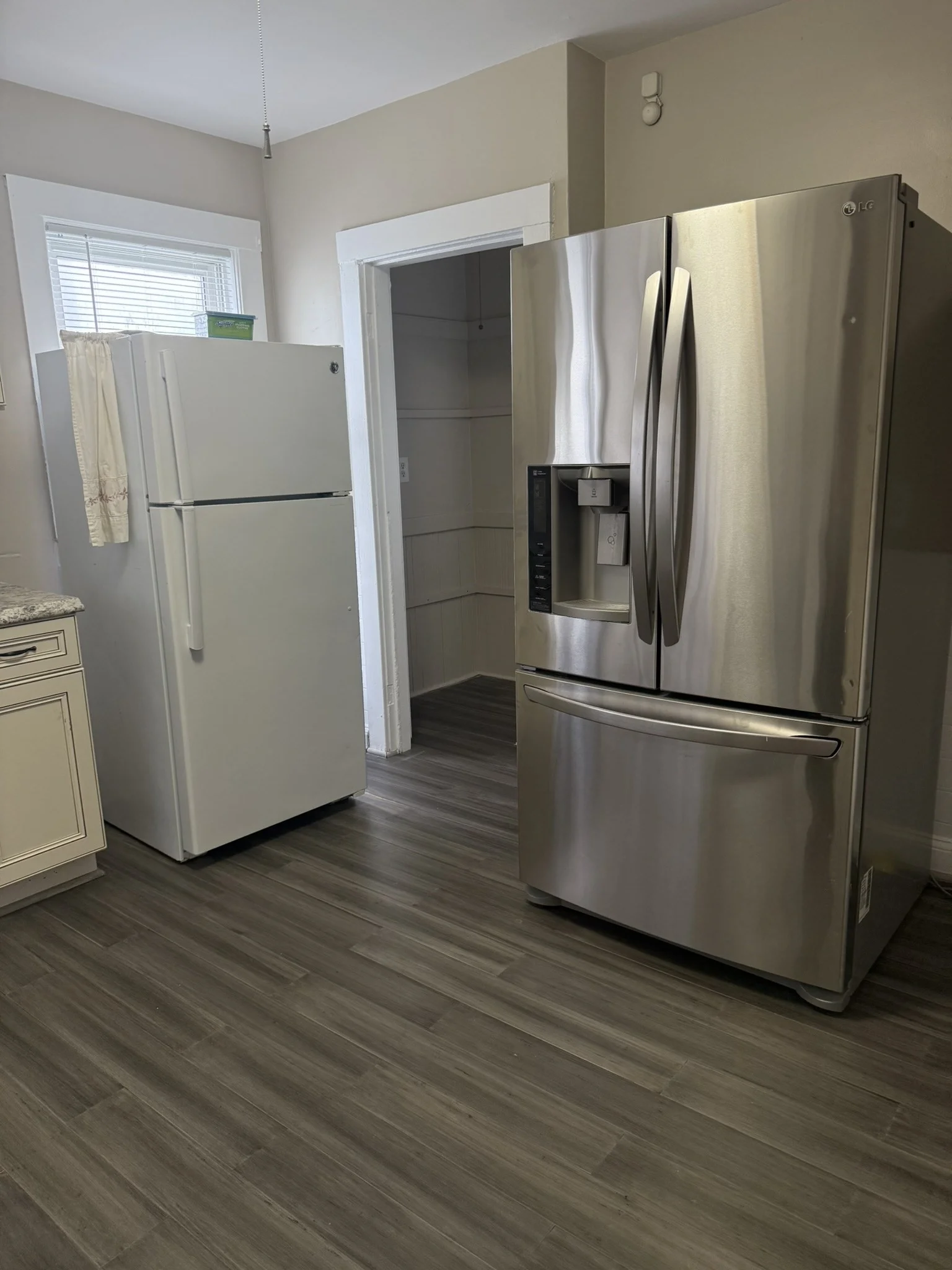 3 bed, 1 bath apartment for rent at 34 Matchett St Unit 1, Brighton — photo 2 of 8