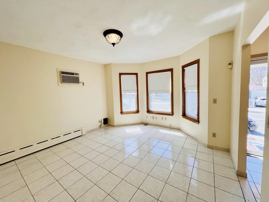 2 bed, 1 bath apartment for rent at 34 Medford St Unit 1, Medford — photo 13 of 30