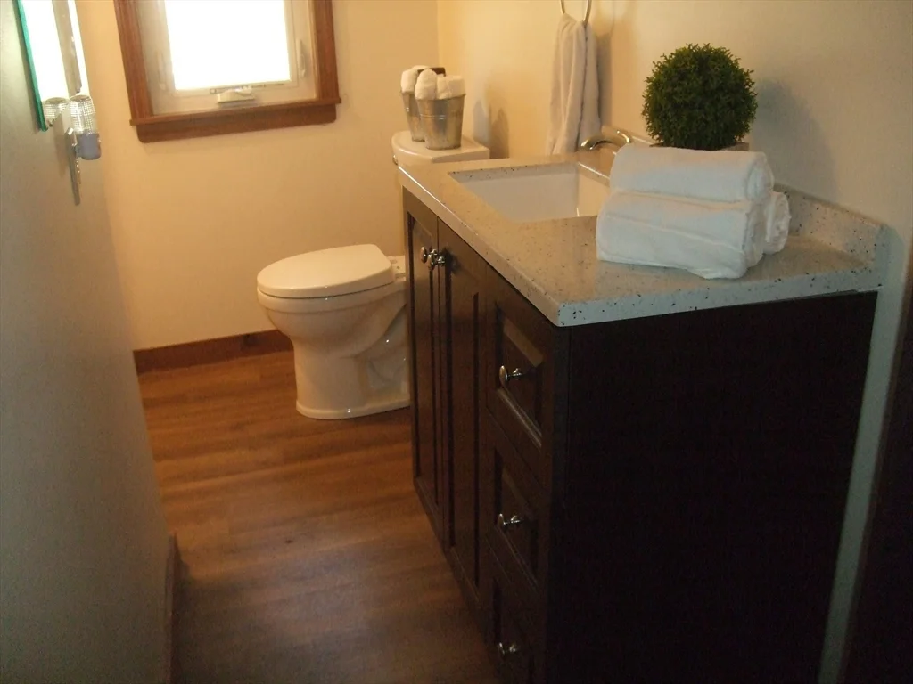 1 bed, 1 bath apartment for rent at 32-34 Moore Ave Unit 2, Franklin — photo 13 of 20