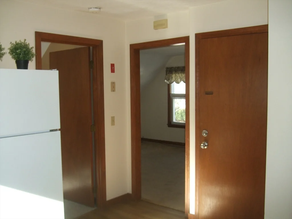 1 bed, 1 bath apartment for rent at 32-34 Moore Ave Unit 2, Franklin — photo 19 of 20