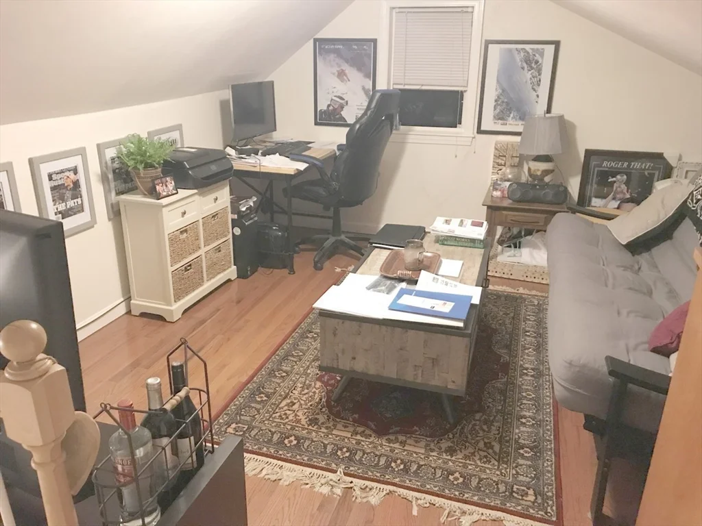1 bed, 1 bath apartment for rent at 34 Morse St Unit B, Natick — photo 11 of 12