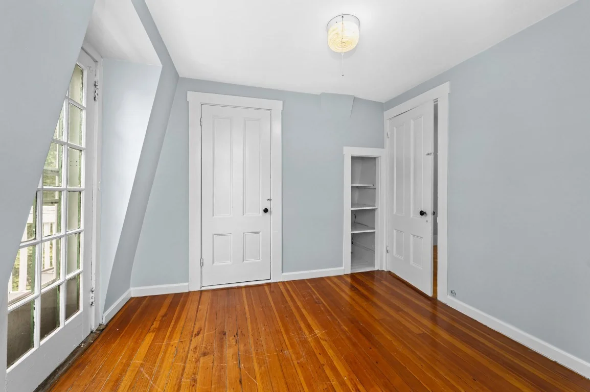 1 bed, 1 bath apartment for rent at 34 Neponset Ave Unit 3, Hyde Park — photo 13 of 17