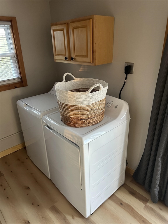 1 bed, 1 bath apartment for rent at 34 Old Point Rd Unit Cottage, Plum Island — photo 10 of 19