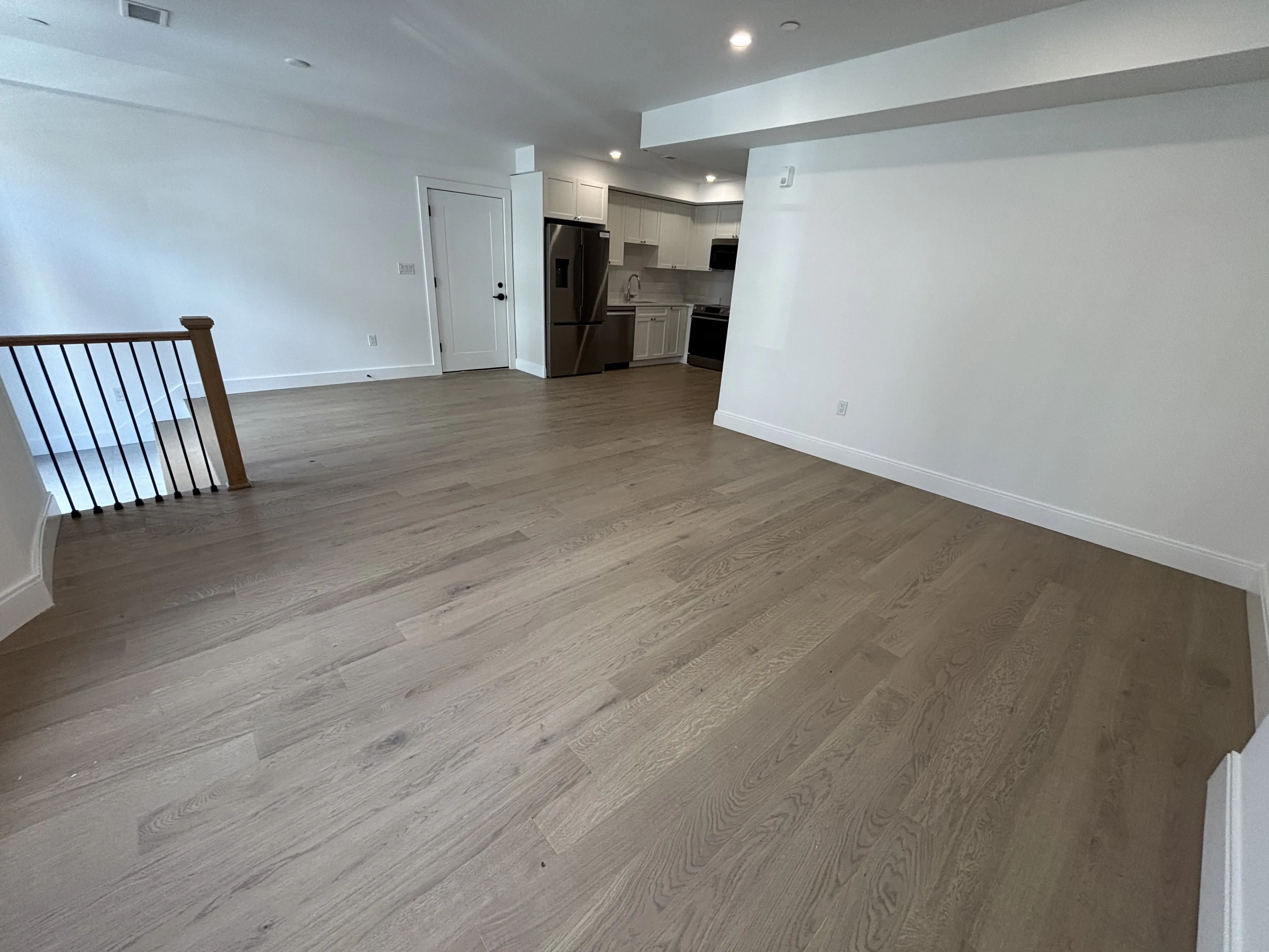 5 bed, 2 bath apartment for rent at 34 Orkney Rd Unit 1A, Brighton — photo 2 of 13