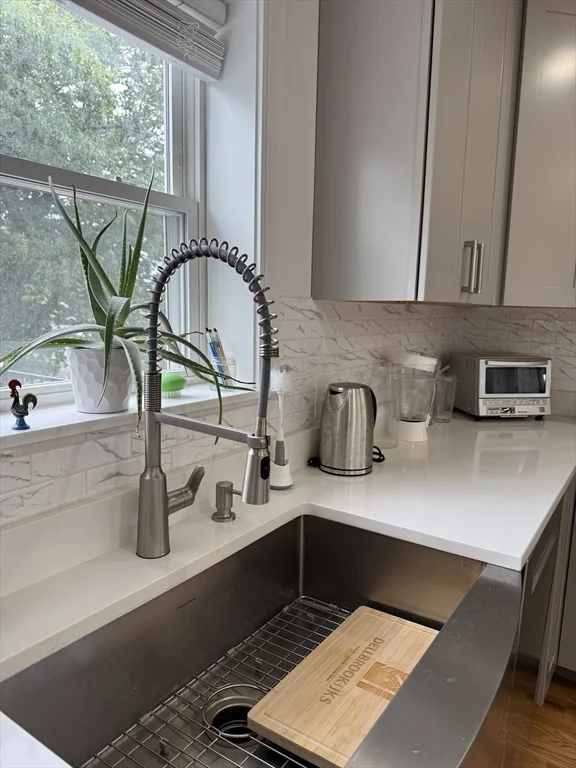 1 bed, 1 bath apartment for rent at 34 Park St Unit 4, Newton Corner — photo 7 of 29