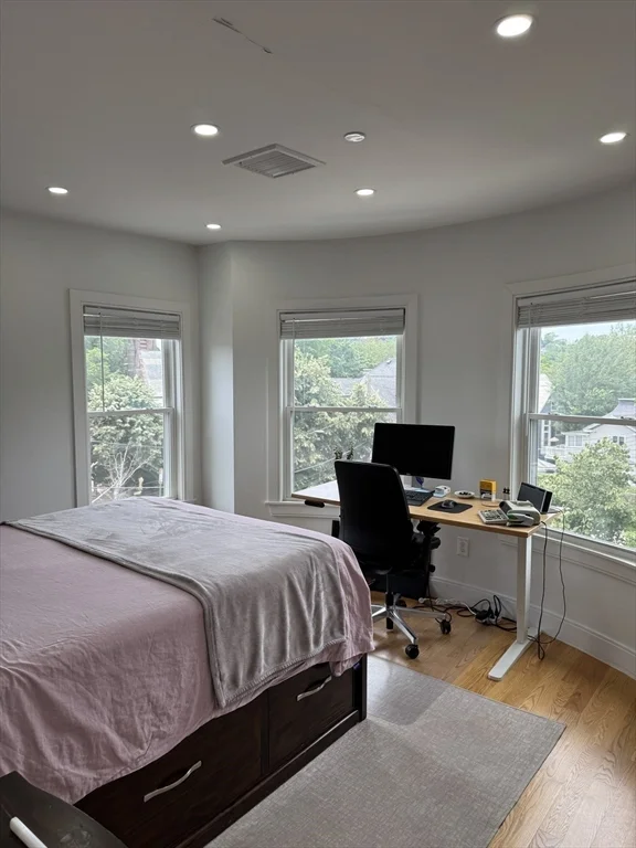 1 bed, 1 bath apartment for rent at 34 Park St Unit 4, Newton Corner — photo 15 of 29