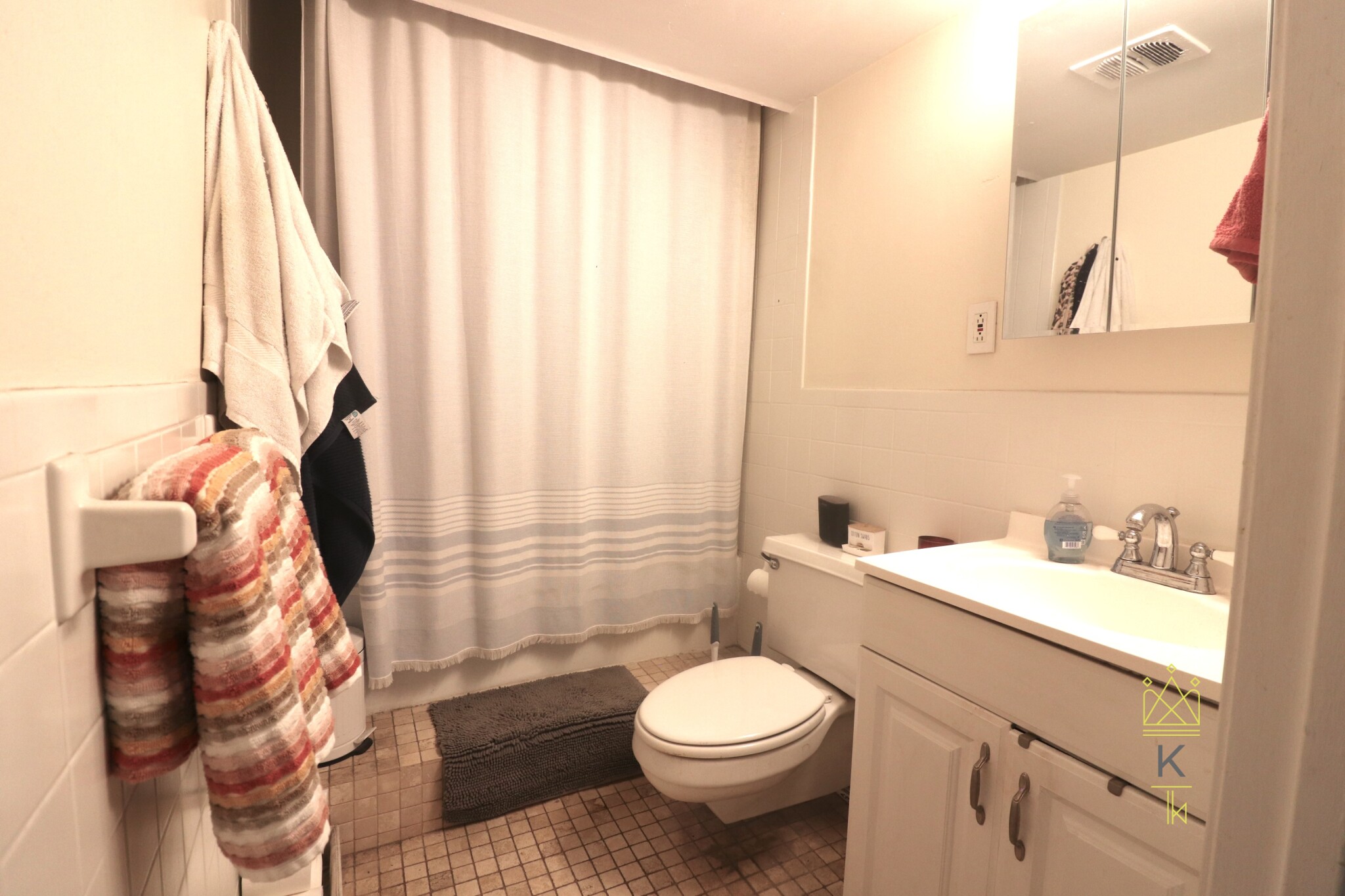 2 bed, 1 bath apartment for rent at 34 Park St Unit B6, Griggs Park — photo 11 of 14