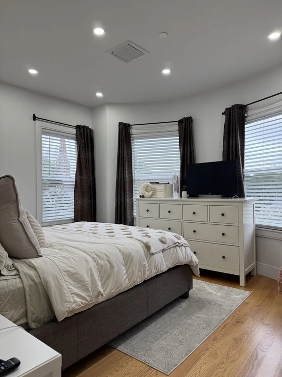1 bed, 1 bath apartment for rent at 34 Park Unit 4, Newton Corner — photo 12 of 24