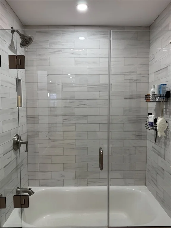 1 bed, 1 bath apartment for rent at 34 Park Unit 4, Newton Corner — photo 16 of 24