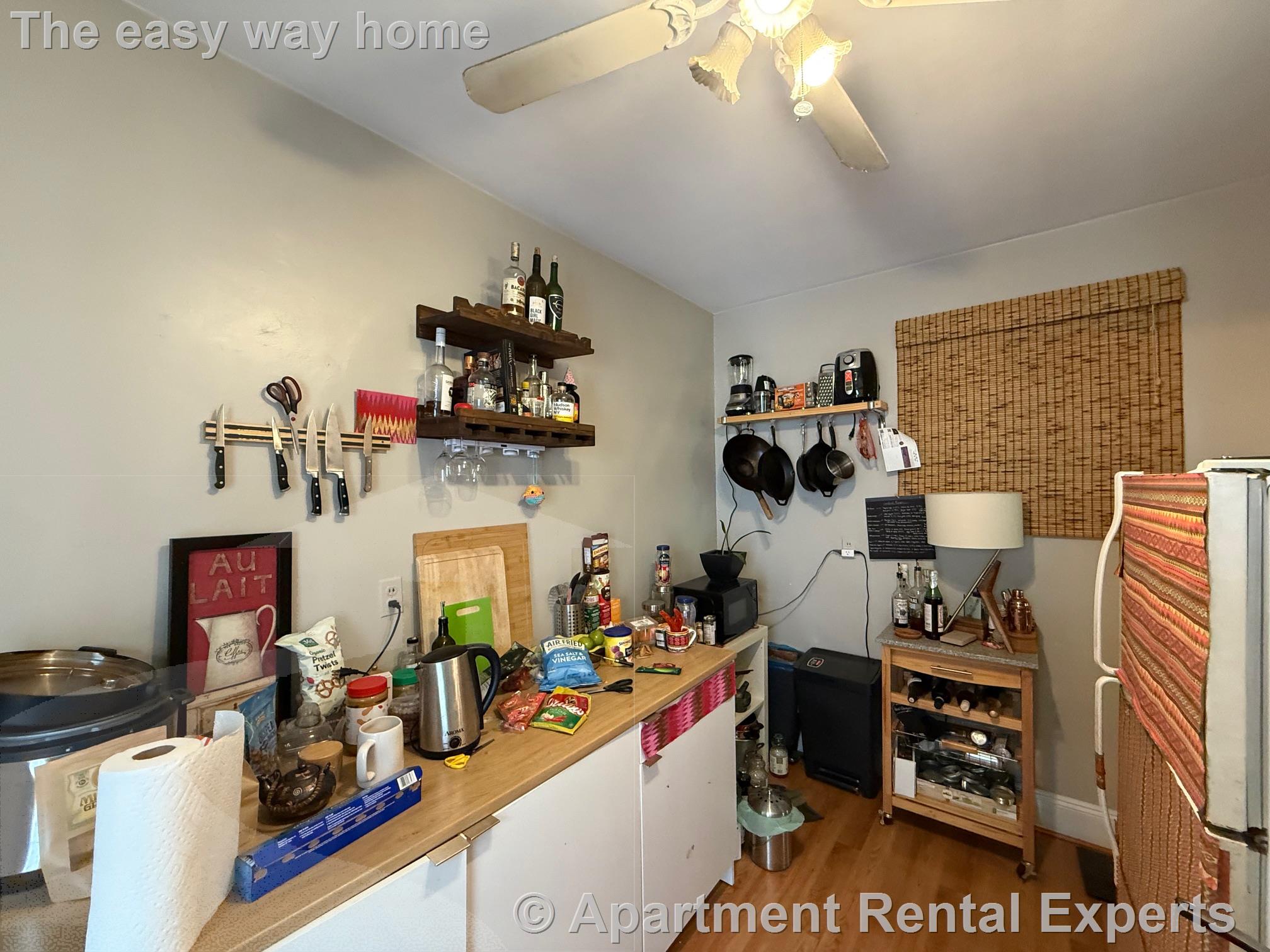 1 bed, 1 bath apartment for rent at 34 Parker St Unit 3, Harvard Square — photo 3 of 11