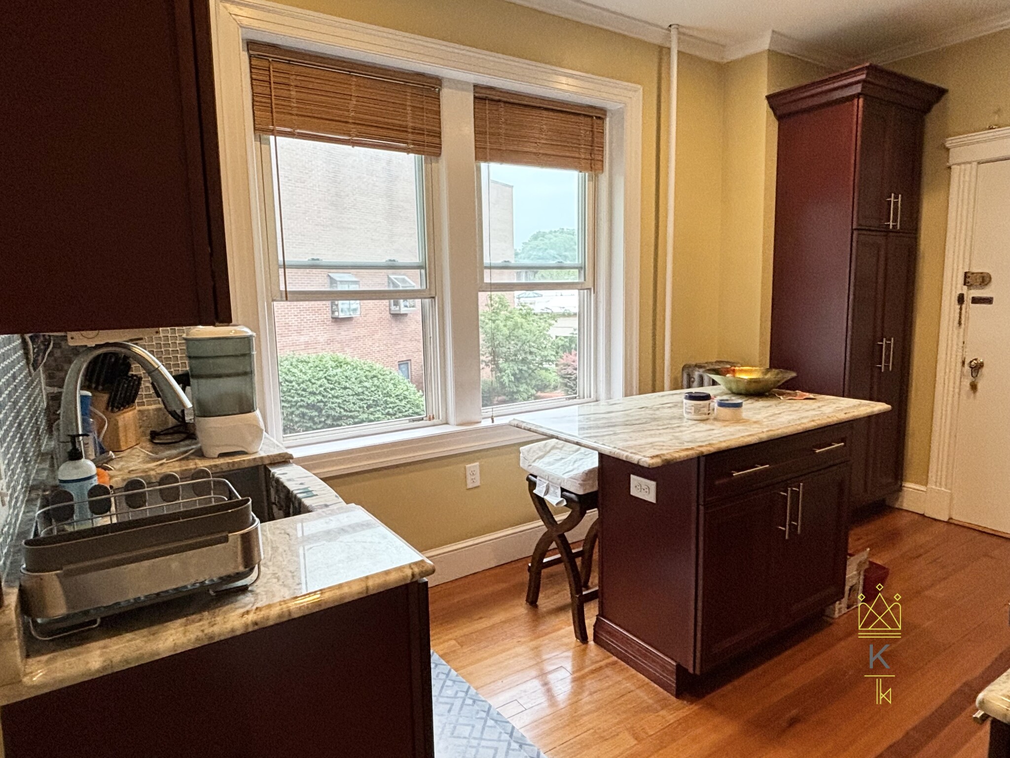 2 bed, 1 bath apartment for rent at 34 Parkman St Unit 3, Brookline — photo 8 of 17