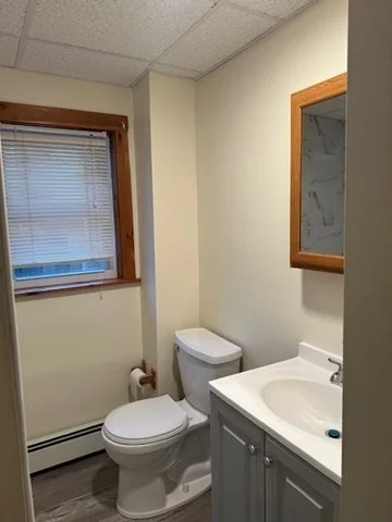 3 bed, 1 bath apartment for rent at 34 Perkins St Unit 1, Gloucester — photo 5 of 14