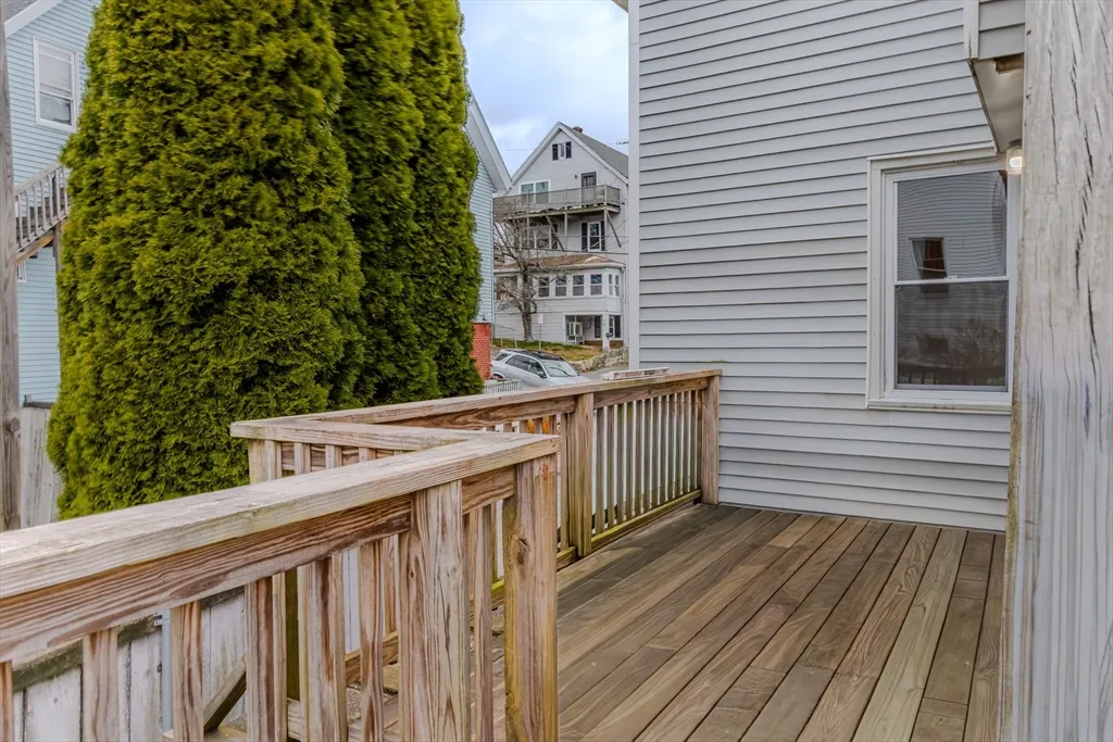 2 bed, 1 bath apartment for rent at 34 Perkins St Unit 2, Gloucester — photo 16 of 19