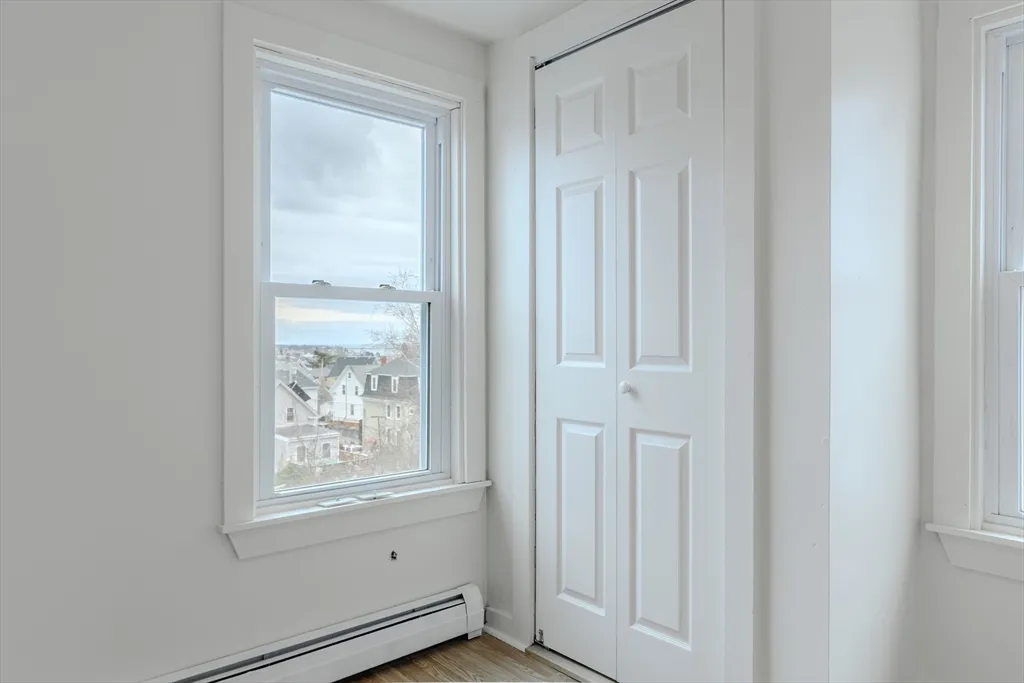 2 bed, 1 bath apartment for rent at 34 Perkins St Unit 2, Gloucester — photo 10 of 19