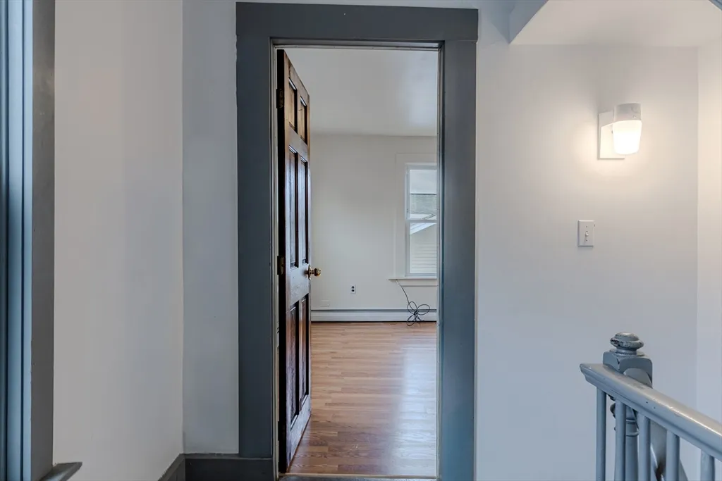 2 bed, 1 bath apartment for rent at 34 Perkins St Unit 2, Gloucester