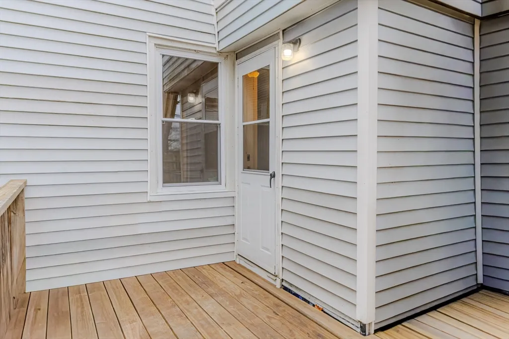 2 bed, 1 bath apartment for rent at 34 Perkins St Unit 2, Gloucester — photo 15 of 19