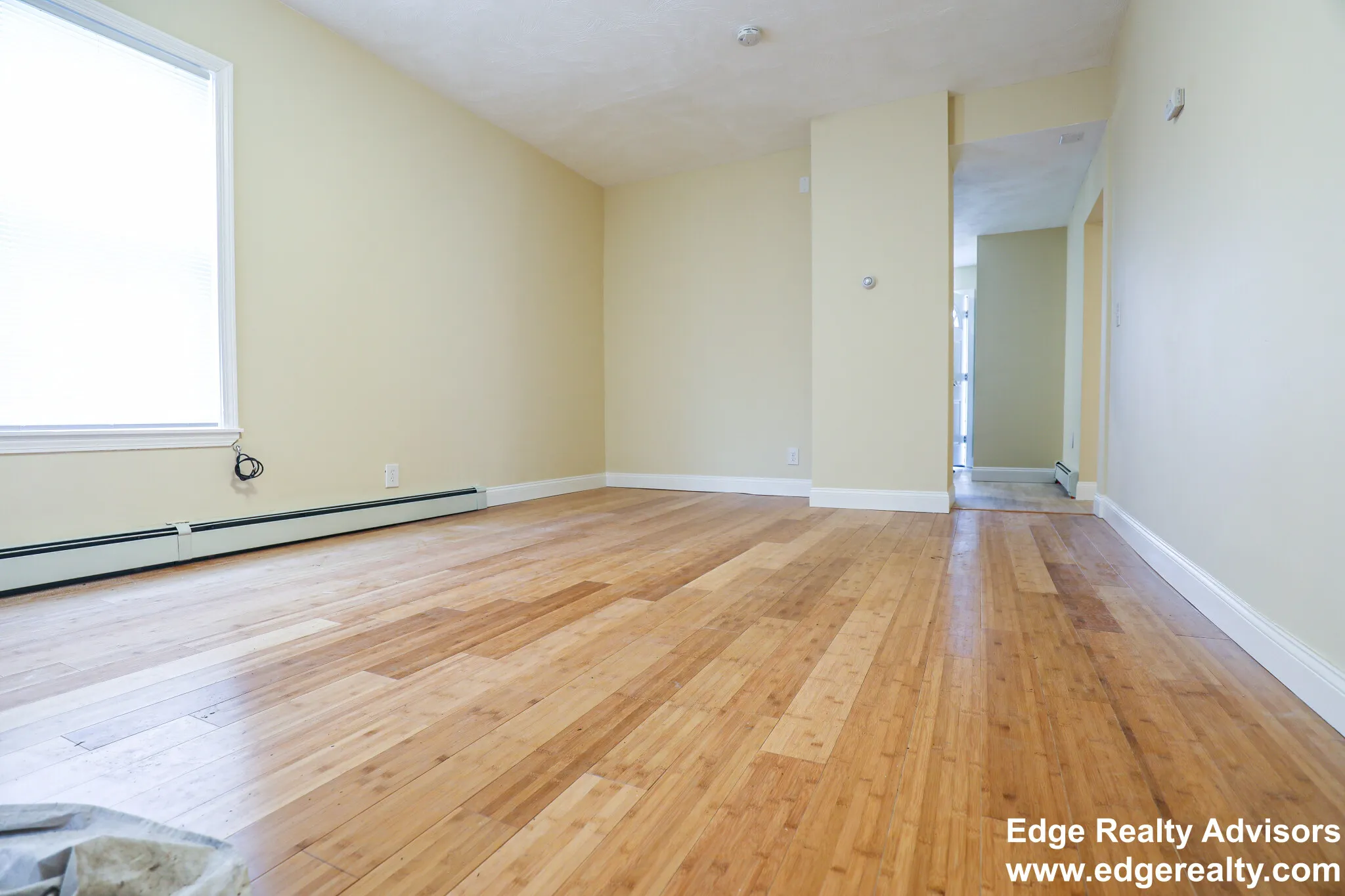 3 bed, 1 bath apartment for rent at 34 Pratt St Unit 1, Allston — photo 2 of 9