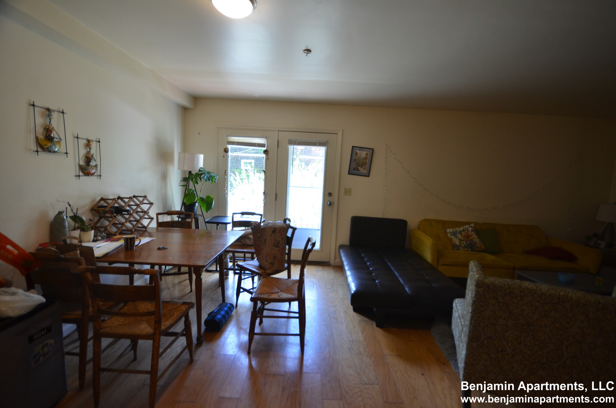 5 bed, 2.5 bath apartment for rent at 34 Raymond St Unit 34B, Lower Allston — photo 2 of 41