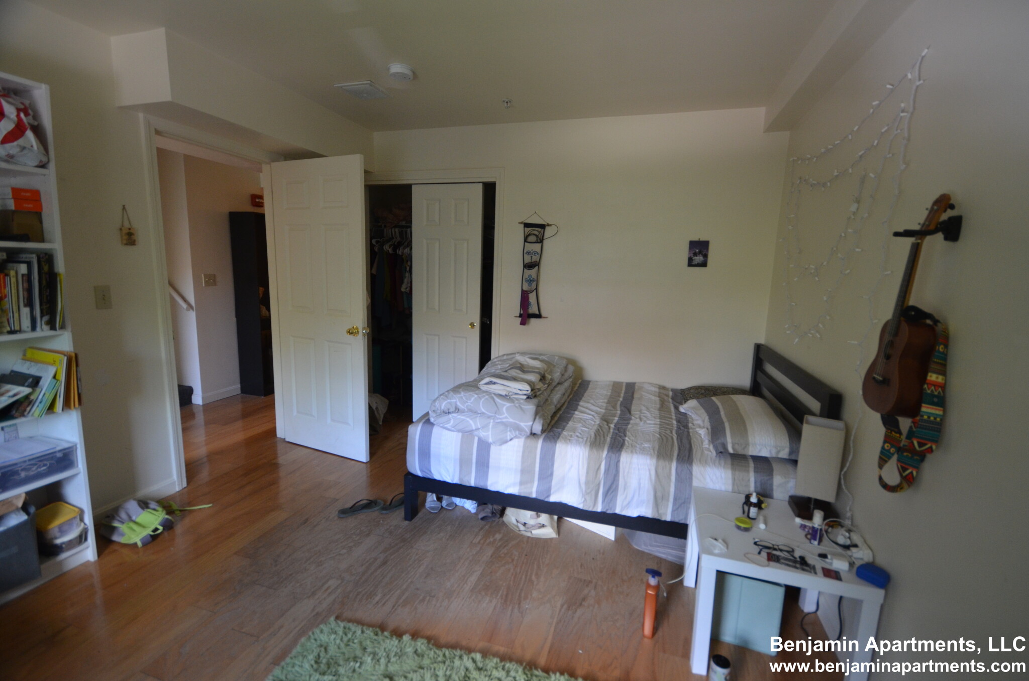 5 bed, 2.5 bath apartment for rent at 34 Raymond St Unit 34B, Lower Allston — photo 24 of 41