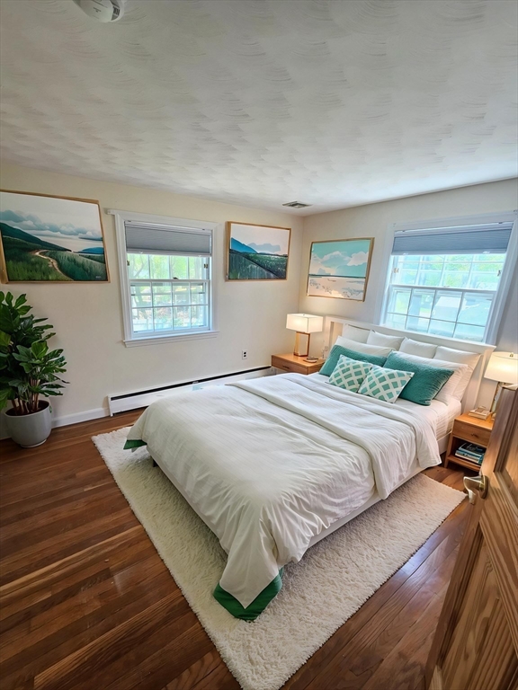 3 bed, 2 bath apartment for rent at 34 Ridgewood Rd, Islington — photo 6 of 14
