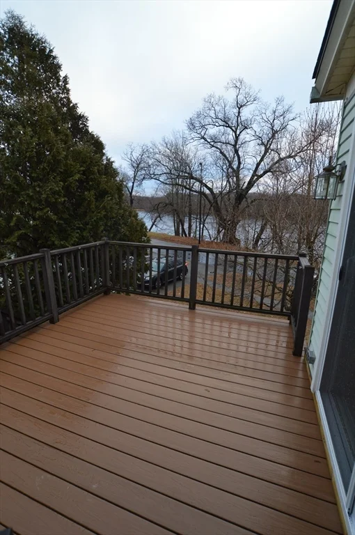 3 bed, 1 bath apartment for rent at 34 Riverside Ave Unit 2, Haverhill — photo 19 of 19