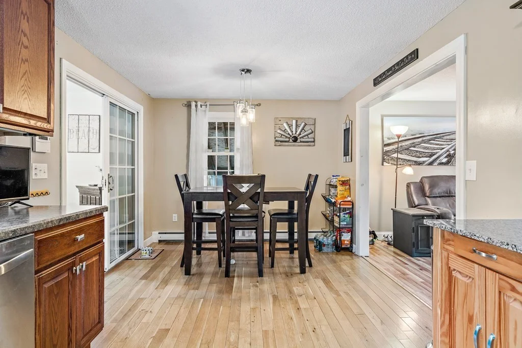 3 bed, 2 bath apartment for rent at 34 Ron Cir, Taunton — photo 5 of 11