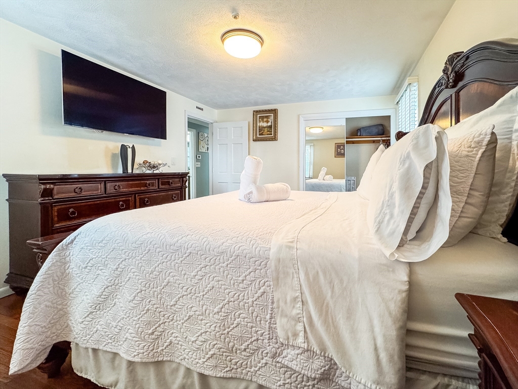3 bed, 1 bath apartment for rent at 34 Rumney Rd Unit 1, Revere — photo 9 of 14