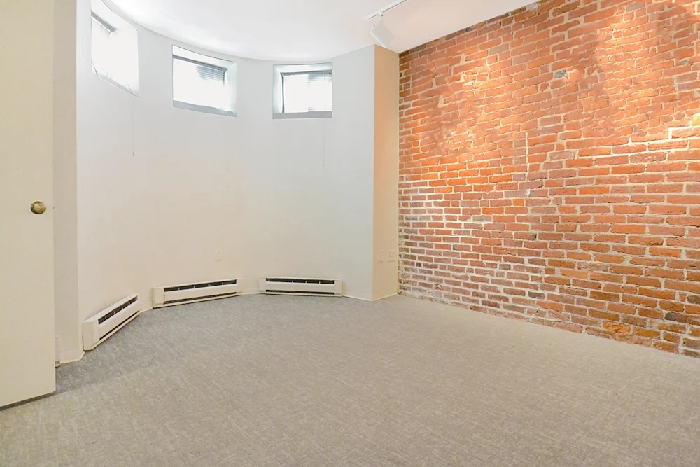 1 bed, 1 bath apartment for rent at 34 Saint Germain St Unit 1, Back Bay — photo 5 of 9