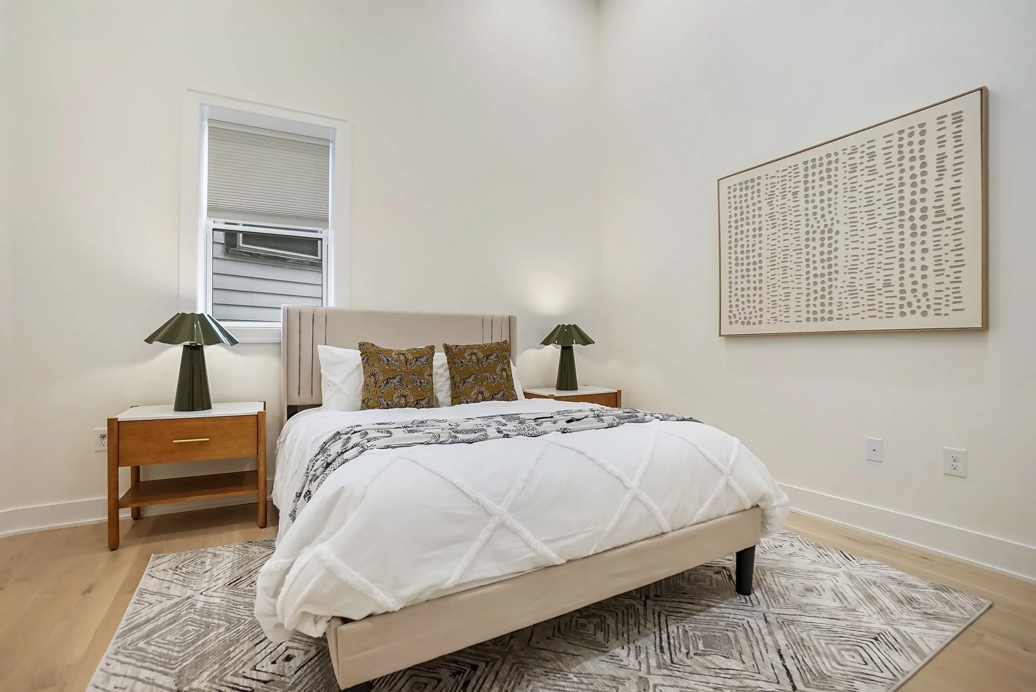 3 bed, 2 bath apartment for rent at 34 Salem St Unit 201, Medford — photo 5 of 22