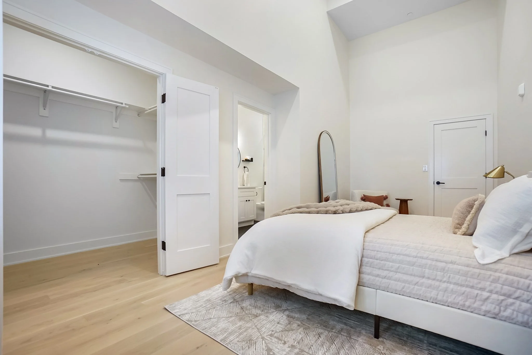 3 bed, 2 bath apartment for rent at 34 Salem St Unit 201, Medford — photo 15 of 22