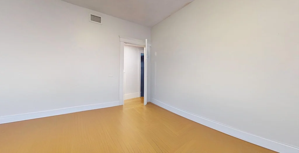 3 bed, 1 bath apartment for rent at 34 Saranac Unit 2, Dorchester — photo 7 of 18