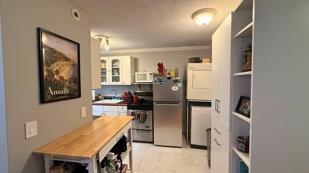 1 bed, 1 bath apartment for rent at 34 Sheafe St Unit 1, North End — photo 8 of 22