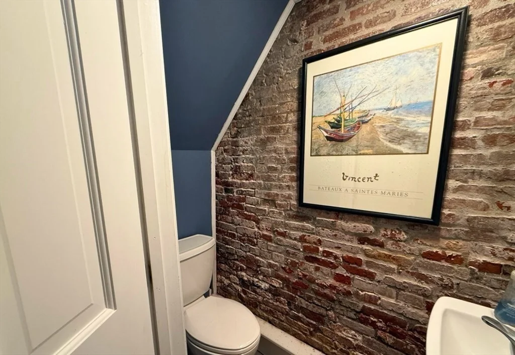 1 bed, 1 bath apartment for rent at 34 Sheafe St Unit 1, North End — photo 18 of 22
