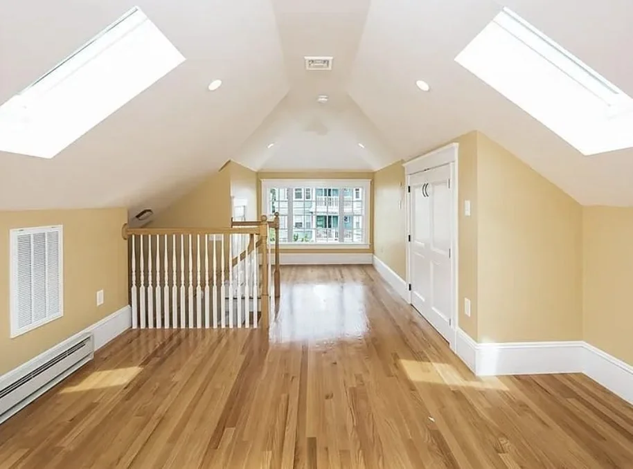 3 bed, 2 bath apartment for rent at 34 South Munroe Ter Unit 2, Dorchester — photo 4 of 15