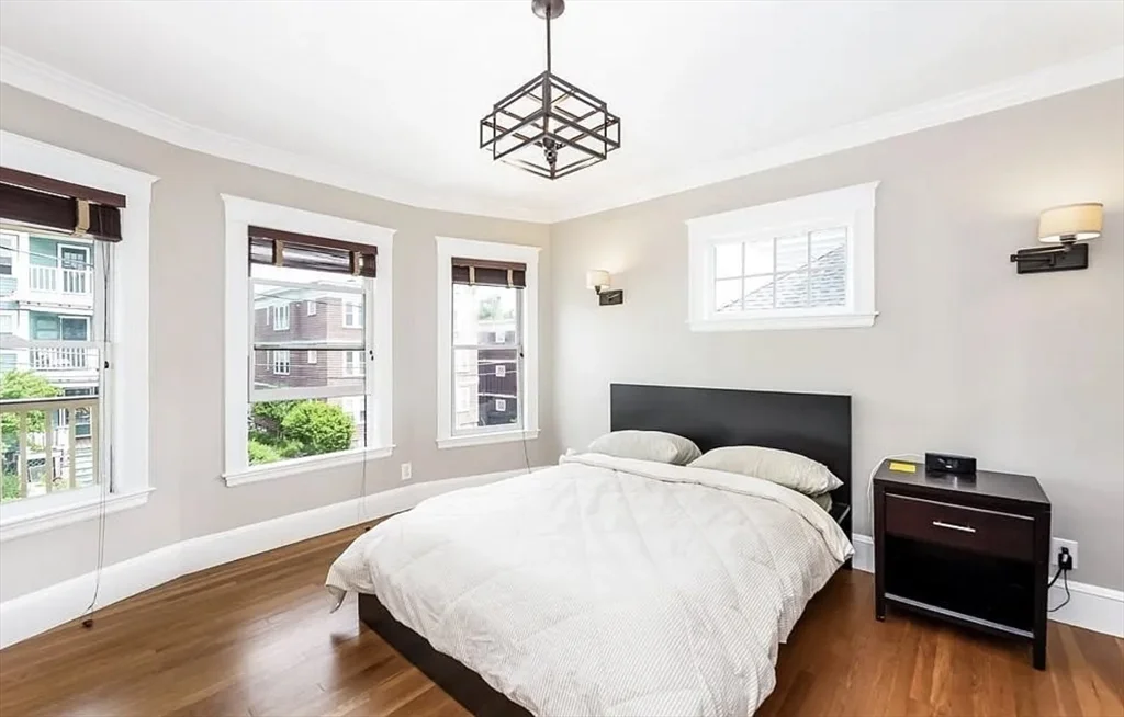 3 bed, 2 bath apartment for rent at 34 South Munroe Ter Unit 2, Dorchester — photo 8 of 15
