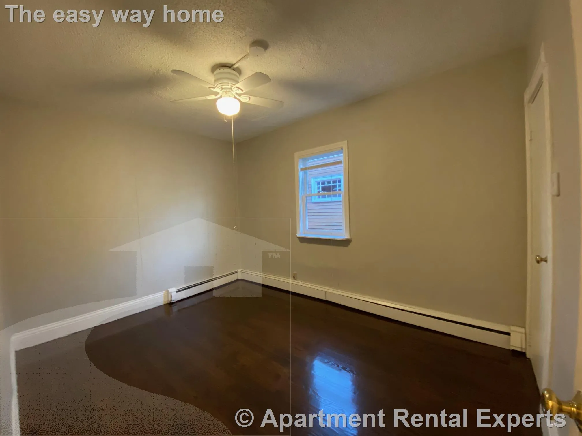 3 bed, 1 bath apartment for rent at 34 Speridakis Ter Unit 3, Central Square — photo 4 of 11
