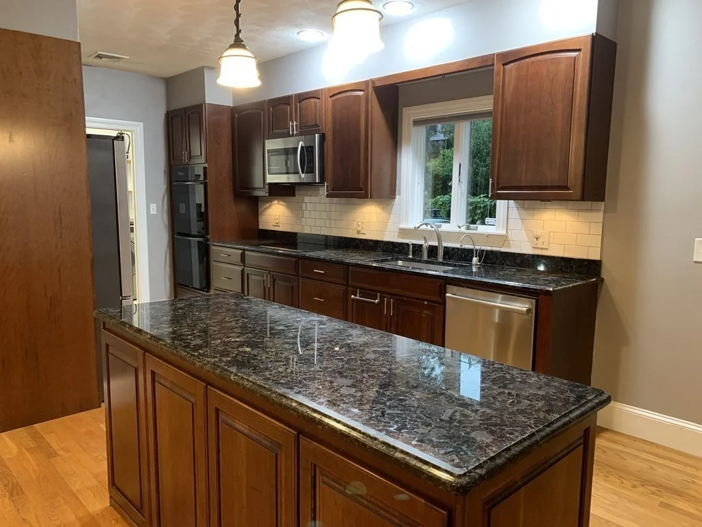 3 bed, 2 bath apartment for rent at 34 Spring St Unit 1, Spring Hill — photo 3 of 30