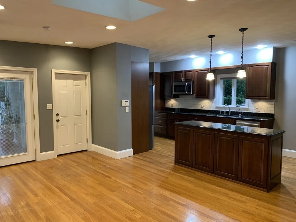 3 bed, 2 bath apartment for rent at 34 Spring St Unit 1, Spring Hill — photo 4 of 30