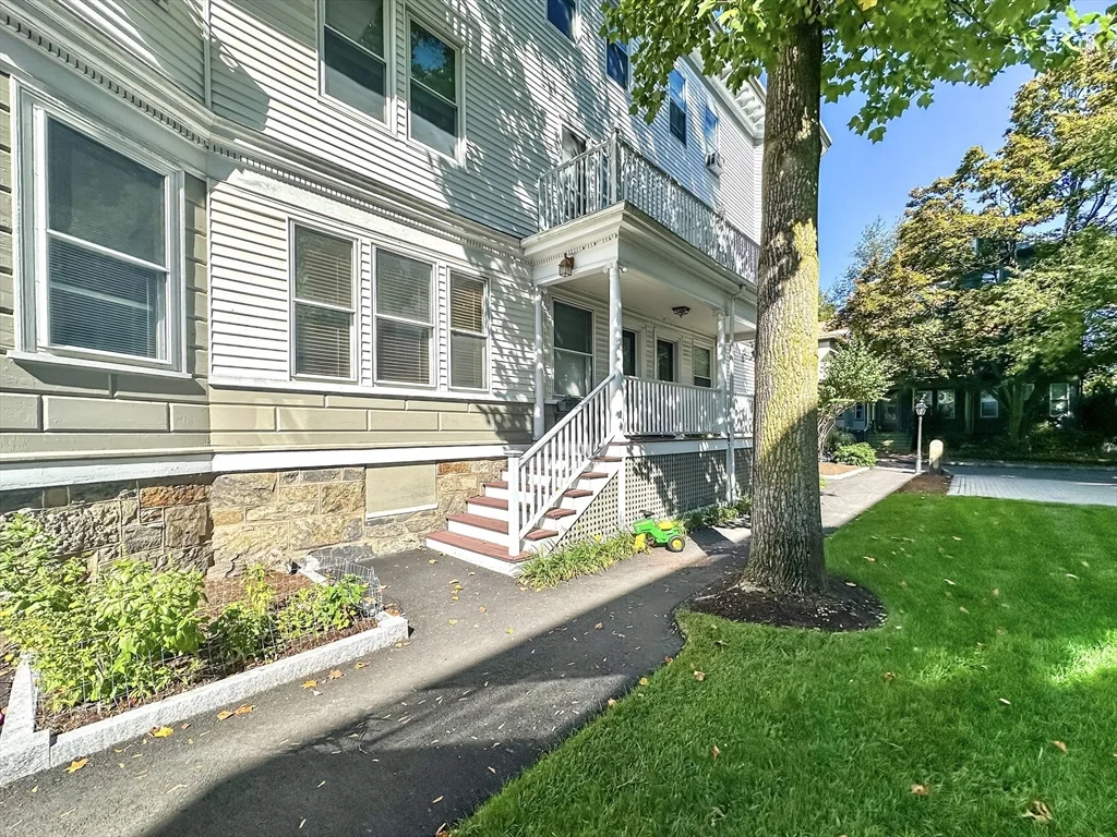 3 bed, 2 bath apartment for rent at 34 Stanton Rd Unit 3, Coolidge Corner — photo 1 of 13