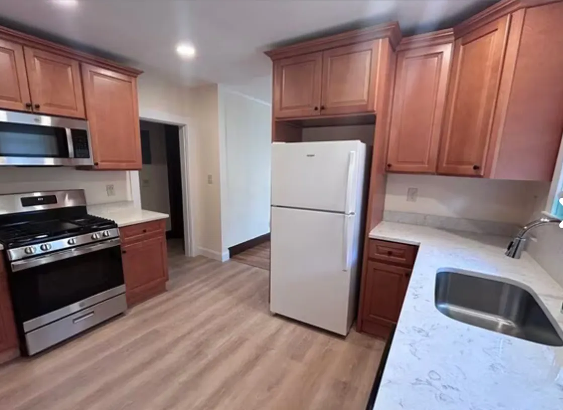 3 bed, 1 bath apartment for rent at 34 Stellman Rd Unit 3, Roslindale — photo 13 of 15