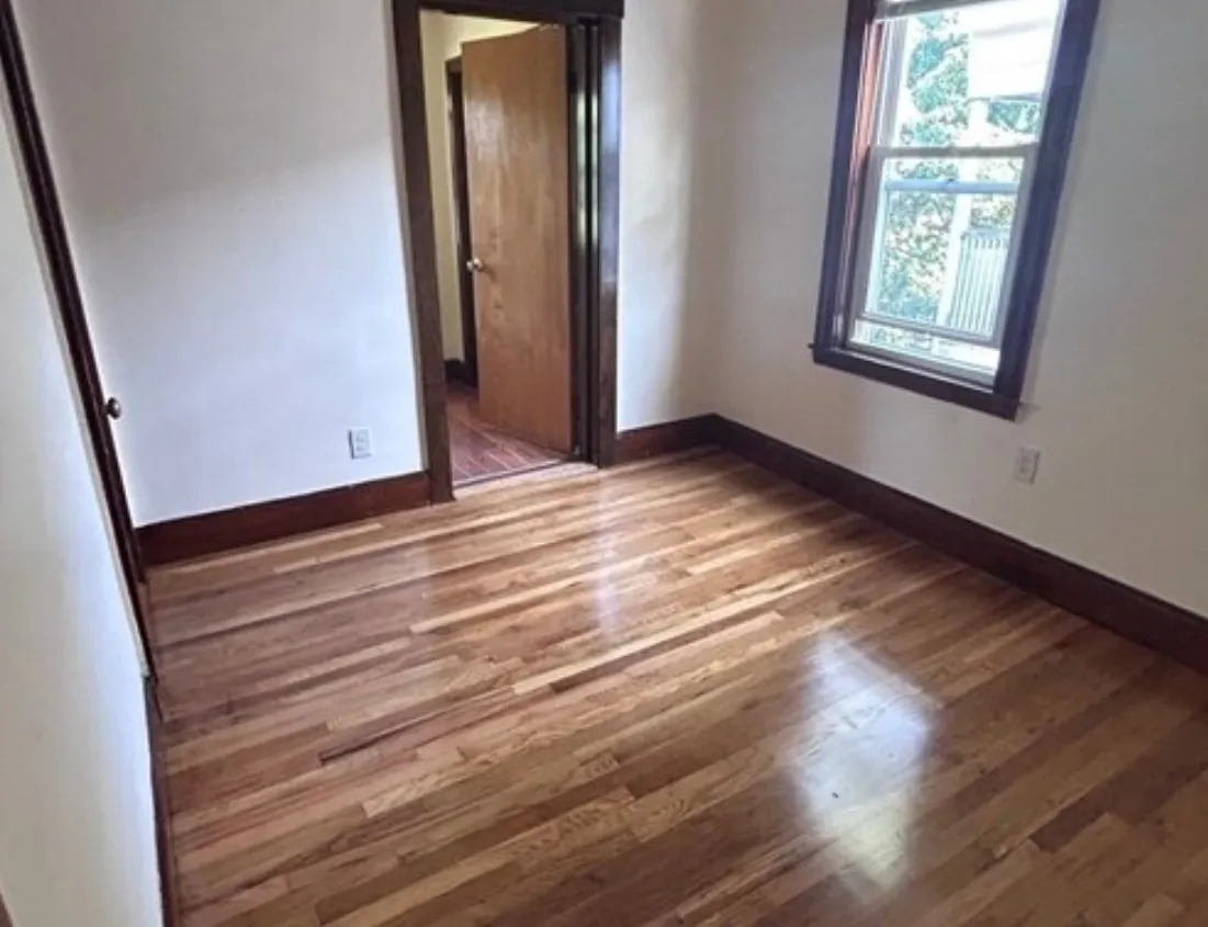 3 bed, 1 bath apartment for rent at 34 Stellman Rd Unit 3, Roslindale — photo 6 of 15