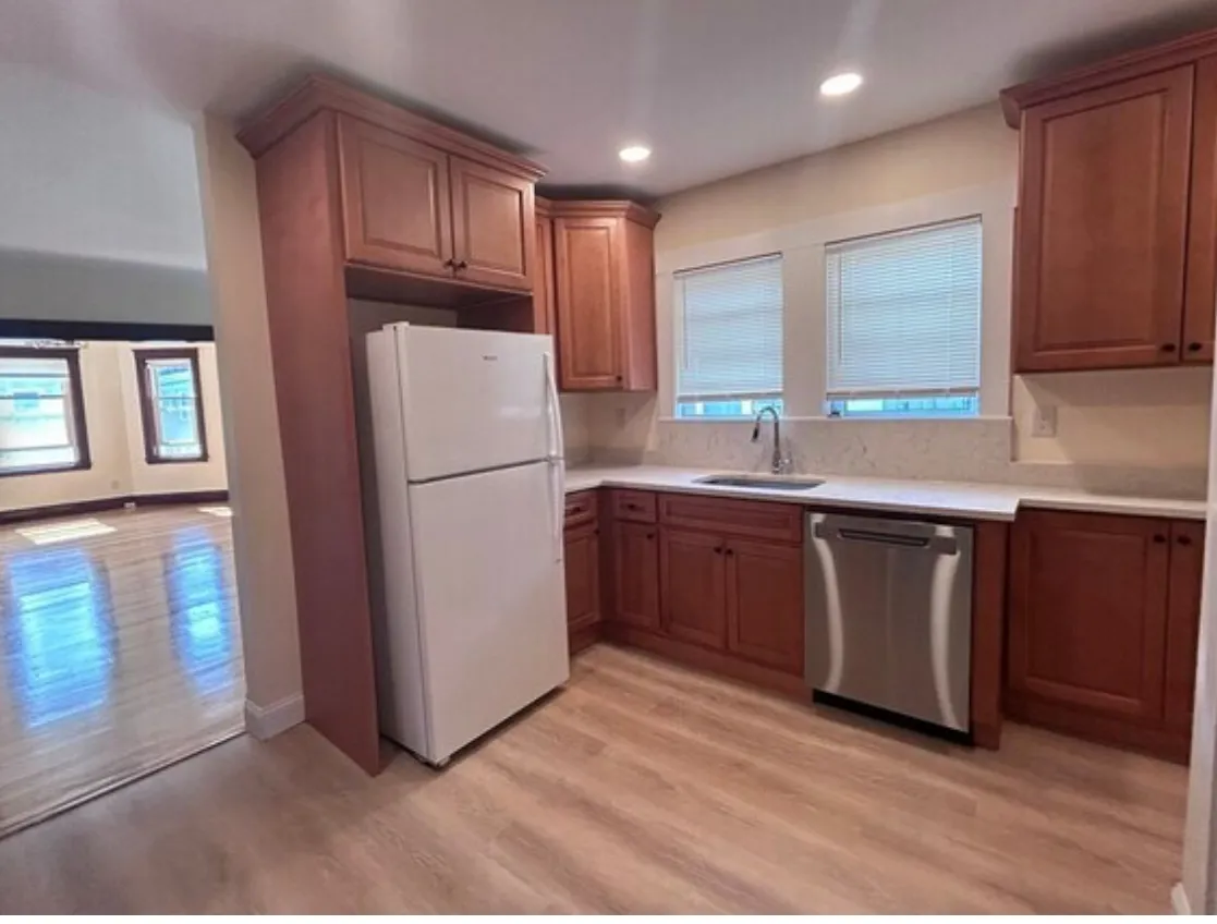 3 bed, 1 bath apartment for rent at 34 Stellman Rd Unit 3, Roslindale — photo 1 of 15