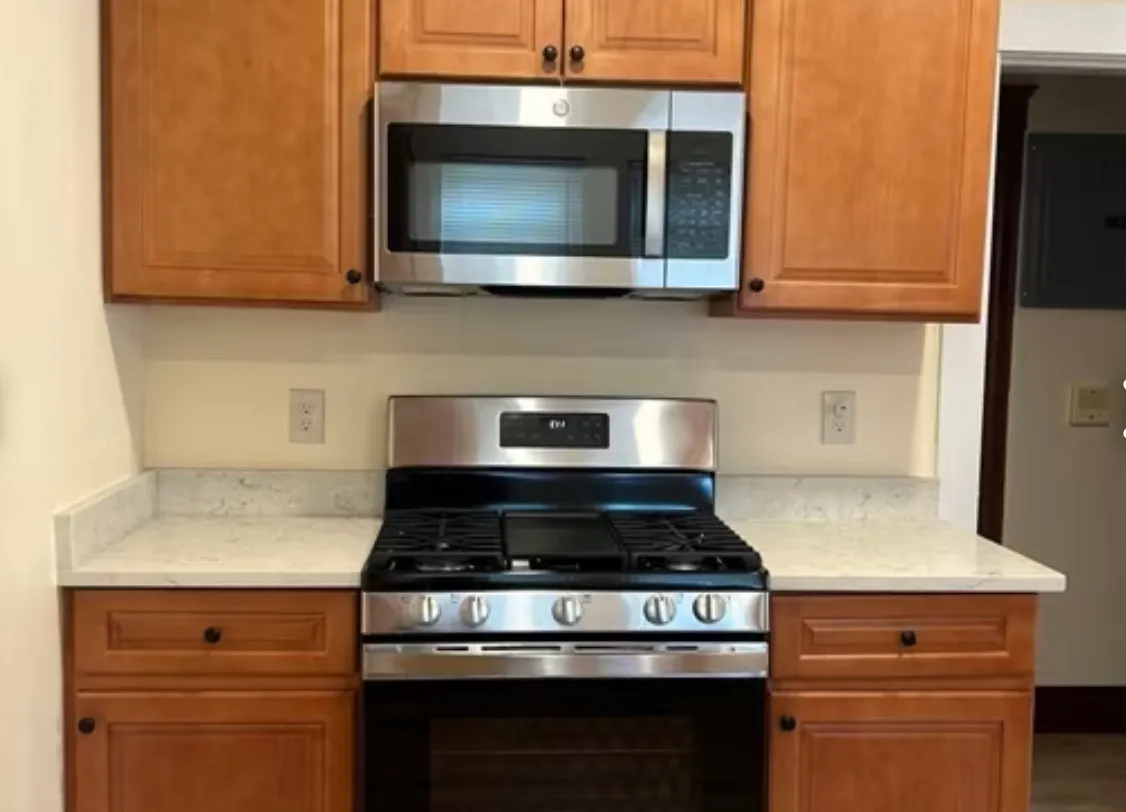 3 bed, 1 bath apartment for rent at 34 Stellman Rd Unit 3, Roslindale — photo 14 of 15