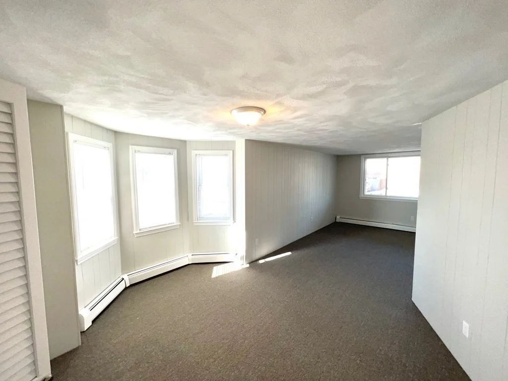 2 bed, 1 bath apartment for rent at 34 Sunyside Ave Unit 1, Winthrop — photo 10 of 15